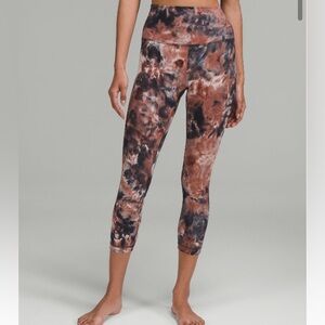 LULULEMON Align High Rise crop 23”